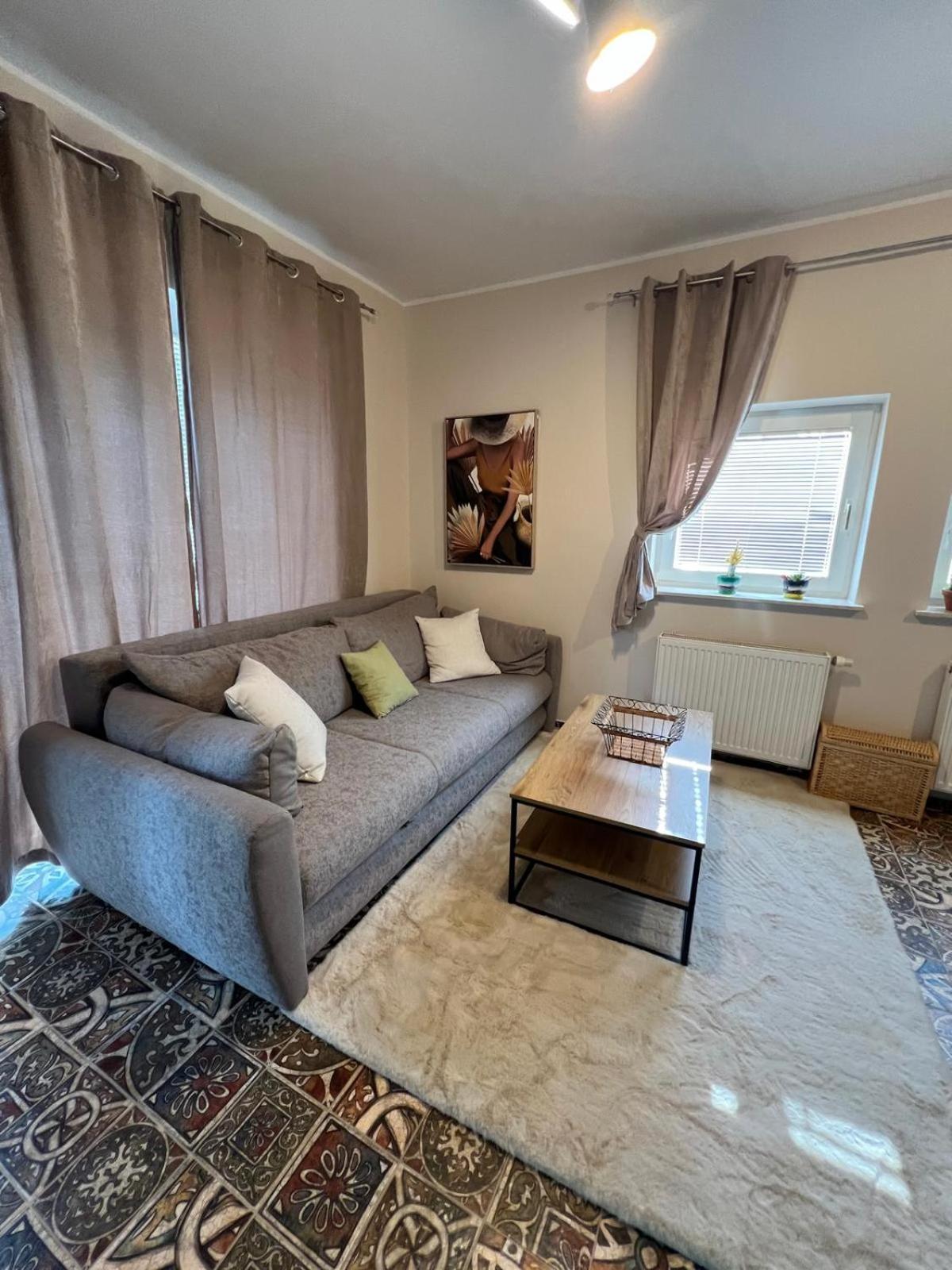 Centralpark Suites Марибор Экстерьер фото